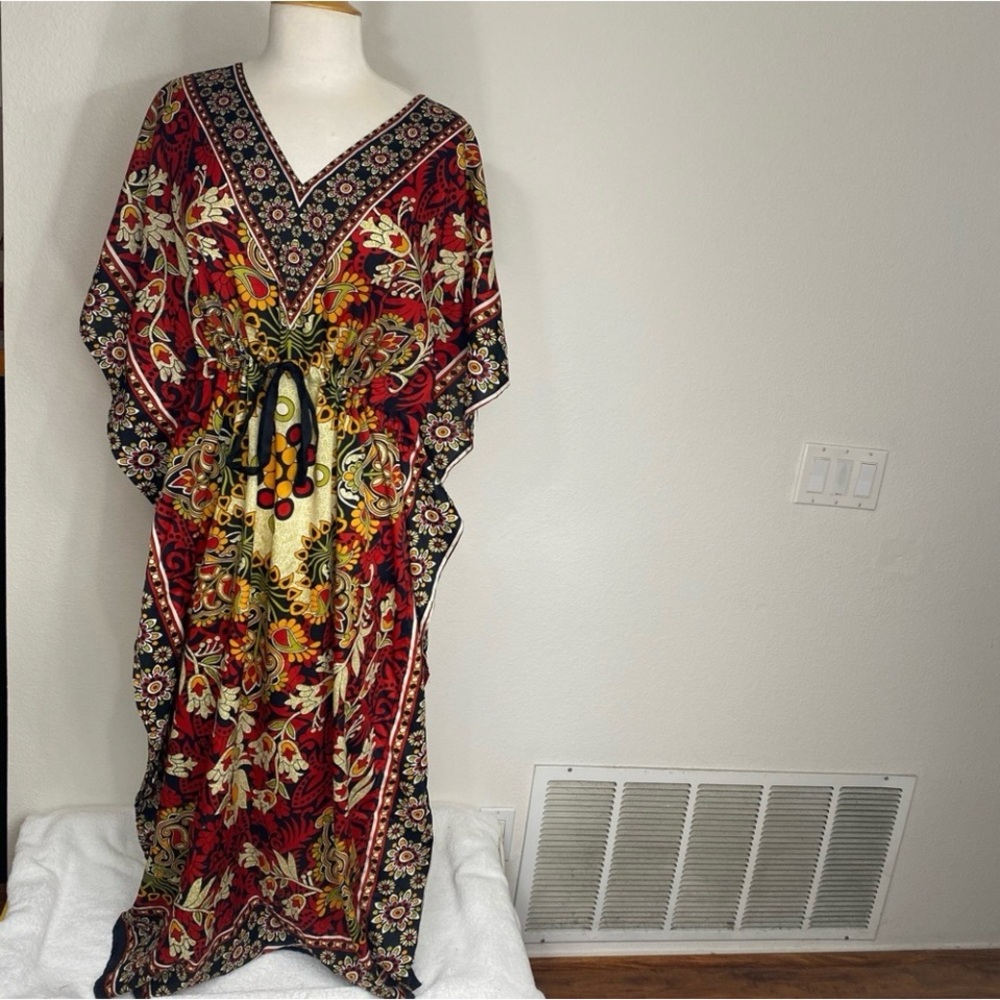Laddi Women's Red Golden Paisley Flowy Kaftan Mumu Maxi Dress One Size Bohemian